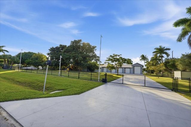 4418 Pressler Ln, Fort Pierce, FL 34982