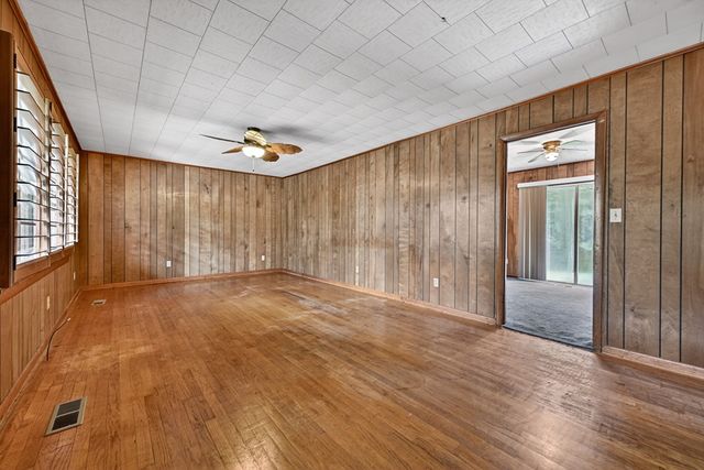 281 Pantertown Circle, Mineral Bluff, GA 30559