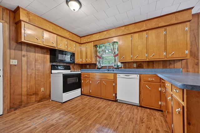 281 Pantertown Circle, Mineral Bluff, GA 30559