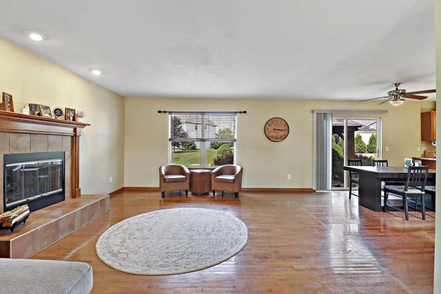 6532 Kingsview DRIVE, Mount Pleasant, WI 53406