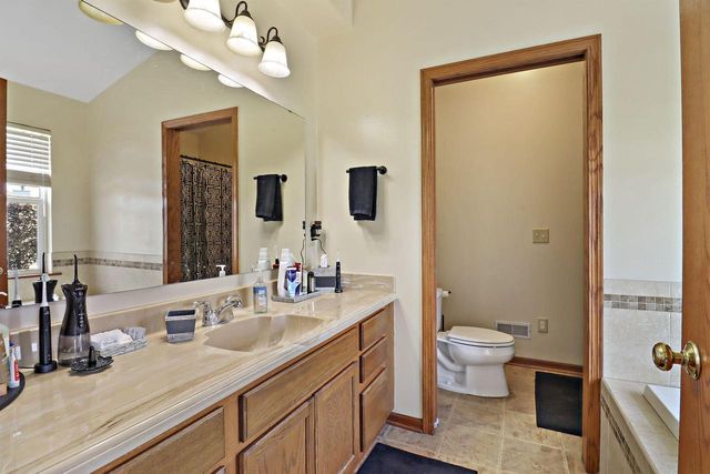 6532 Kingsview DRIVE, Mount Pleasant, WI 53406