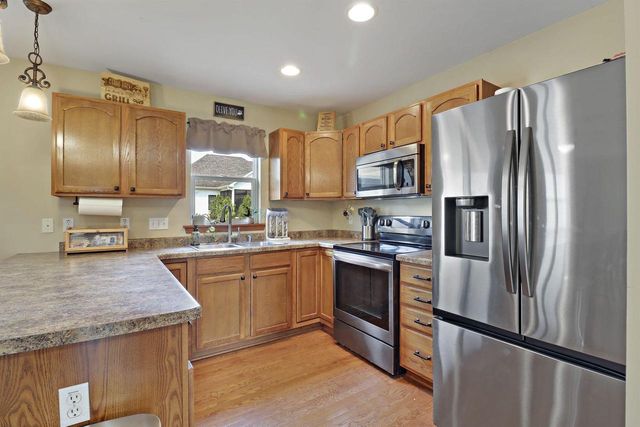 6532 Kingsview DRIVE, Mount Pleasant, WI 53406
