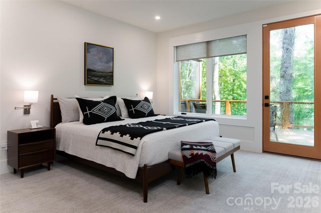 558 Poplar Crest Drive, Pisgah Forest, NC 28768