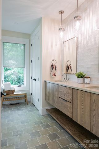 558 Poplar Crest Drive, Pisgah Forest, NC 28768