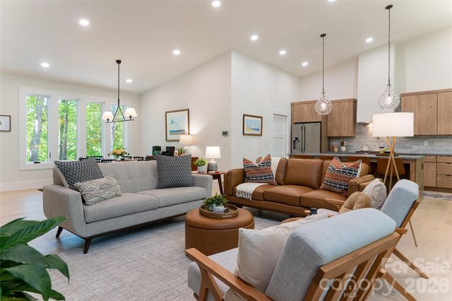 558 Poplar Crest Drive, Pisgah Forest, NC 28768