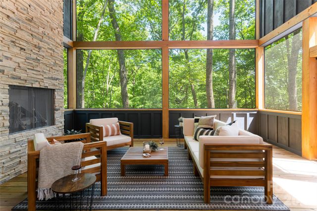 558 Poplar Crest Drive, Pisgah Forest, NC 28768