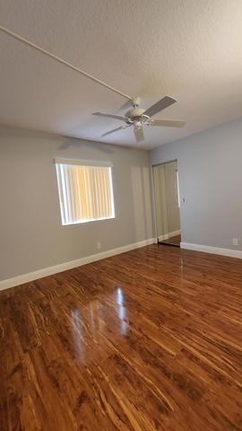 527 Shady Pine Way C1, Greenacres, FL 33415