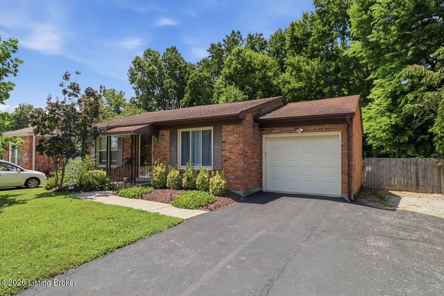 6212 Big Ben Dr, Louisville, KY 40291