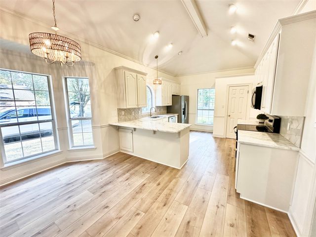 2804 Cypress Village Drive, Benton, LA 71006