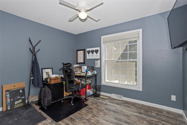 1422 19th Street, West Des Moines, IA 50265