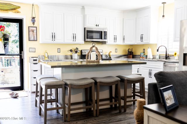 418 Durwood Evans Road, Beulaville, NC 28518