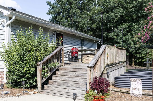 418 Durwood Evans Road, Beulaville, NC 28518