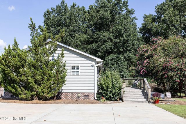 418 Durwood Evans Road, Beulaville, NC 28518