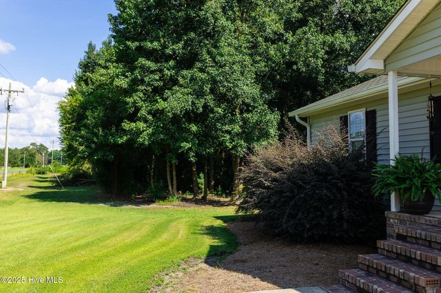 418 Durwood Evans Road, Beulaville, NC 28518