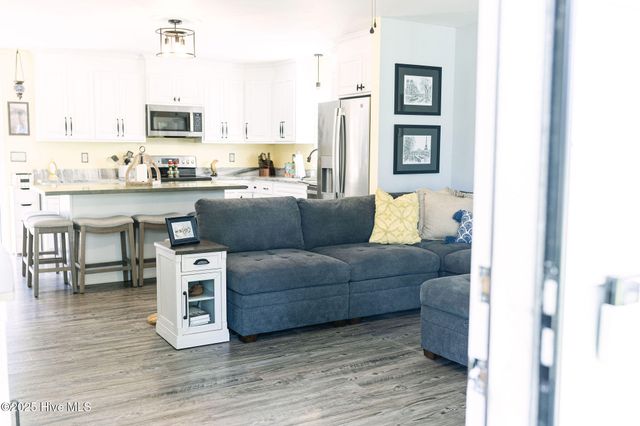 418 Durwood Evans Road, Beulaville, NC 28518