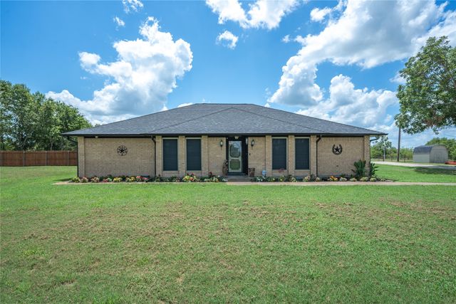 8086 County Road 272, Terrell, TX 75160