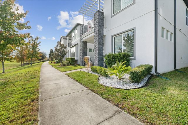 2065 WHITE FEATHER LOOP, Oakland, FL 34787