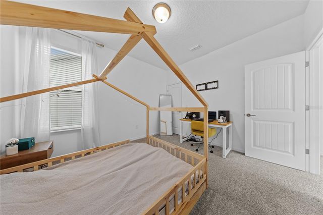 2065 WHITE FEATHER LOOP, Oakland, FL 34787