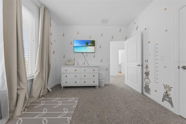 2065 WHITE FEATHER LOOP, Oakland, FL 34787