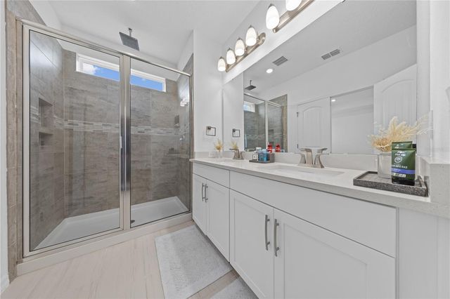 2065 WHITE FEATHER LOOP, Oakland, FL 34787