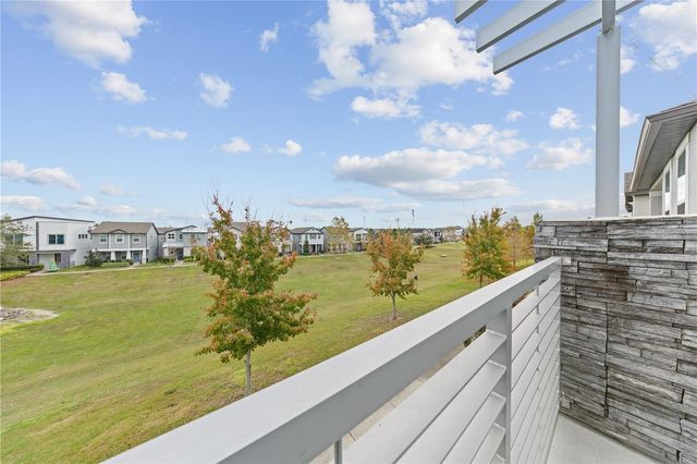 2065 WHITE FEATHER LOOP, Oakland, FL 34787