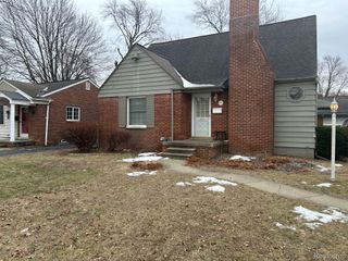 2204 KALAMA Avenue, Royal Oak, MI 48067