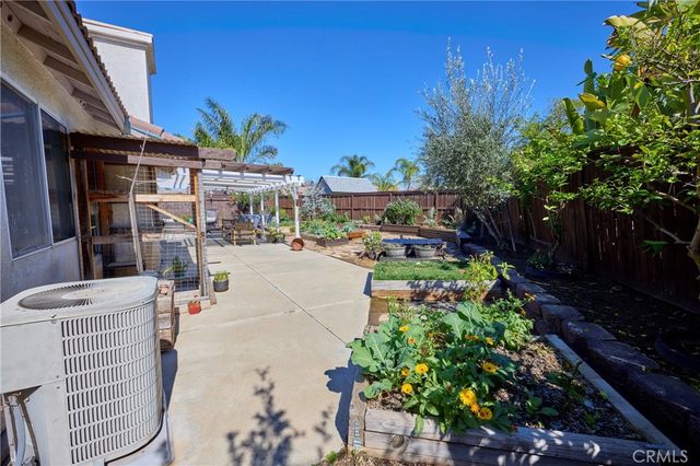 36600 Cheval Dr., Winchester, CA 92596