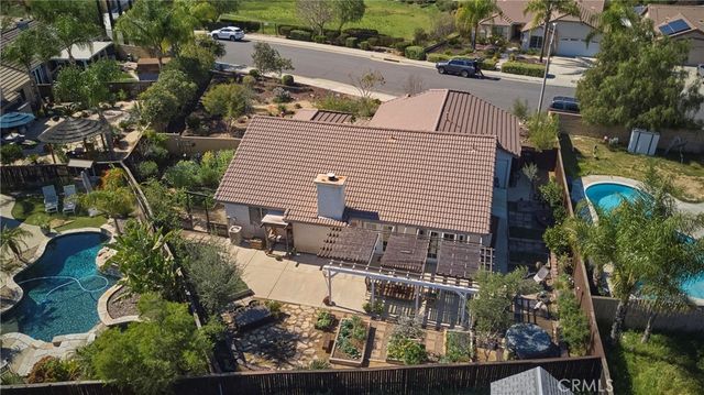 36600 Cheval Dr., Winchester, CA 92596