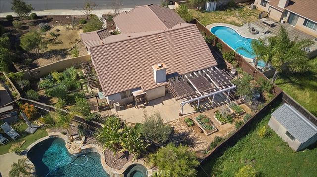 36600 Cheval Dr., Winchester, CA 92596