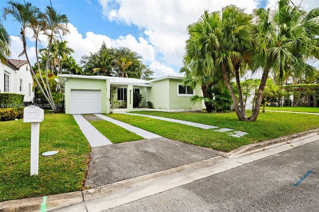 8819 Hawthorne Ave, Surfside, FL 33154