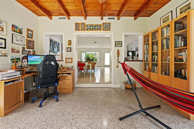 8819 Hawthorne Ave, Surfside, FL 33154