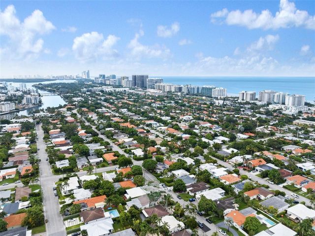 8819 Hawthorne Ave, Surfside, FL 33154