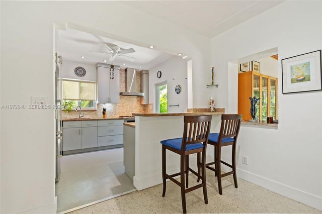 8819 Hawthorne Ave, Surfside, FL 33154