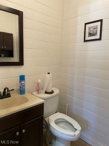 3970 Main, Weirton, WV 26062