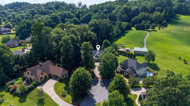 2389 Sawyers Pond Drive, Johnson City, TN 37604
