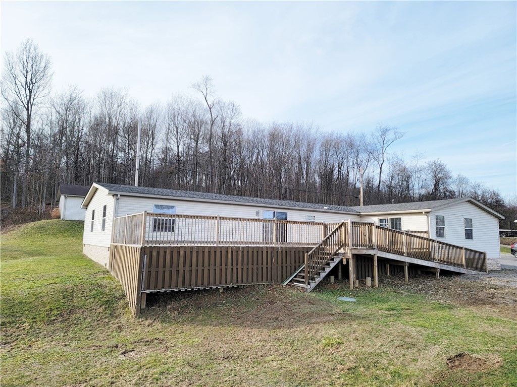 107 Francis Drive, Green Twp, PA 15043