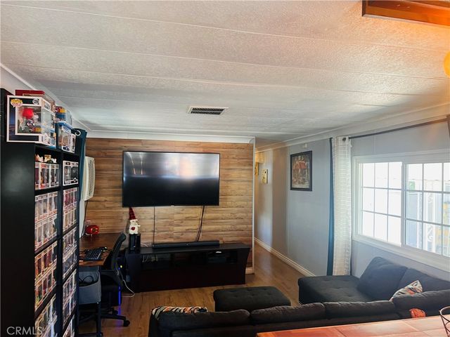 26250 9th Street 104, Highland, CA 92346