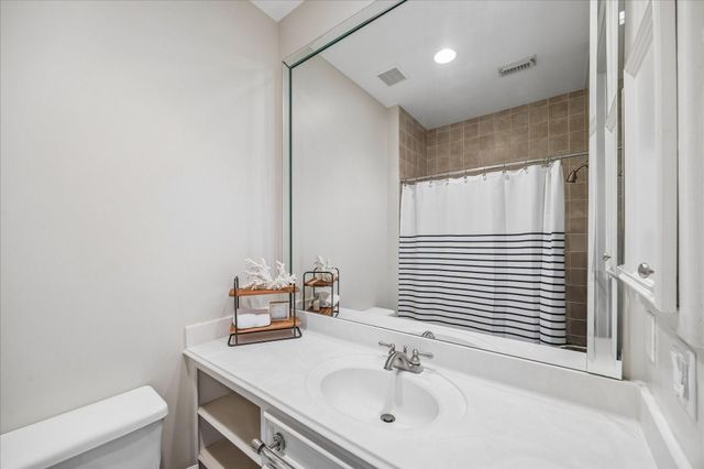 1315 Hyde Park Boulevard, Houston, TX 77006