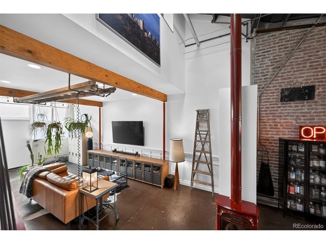 3317 Blake St 101, Denver, CO 80205