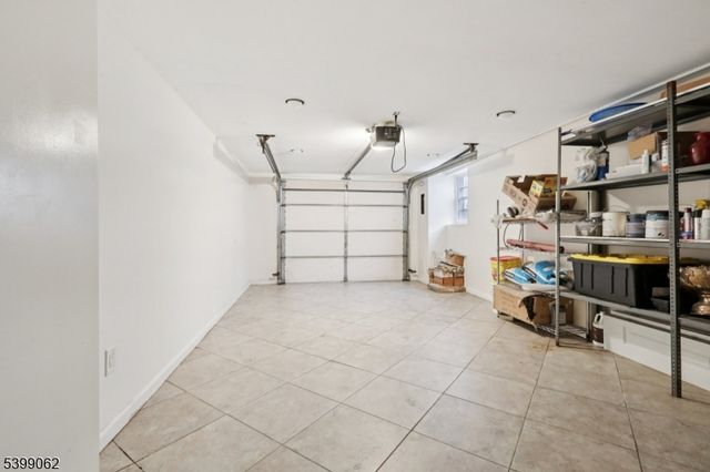 822 Pompton Ave 2, Cedar Grove Twp., NJ 07009