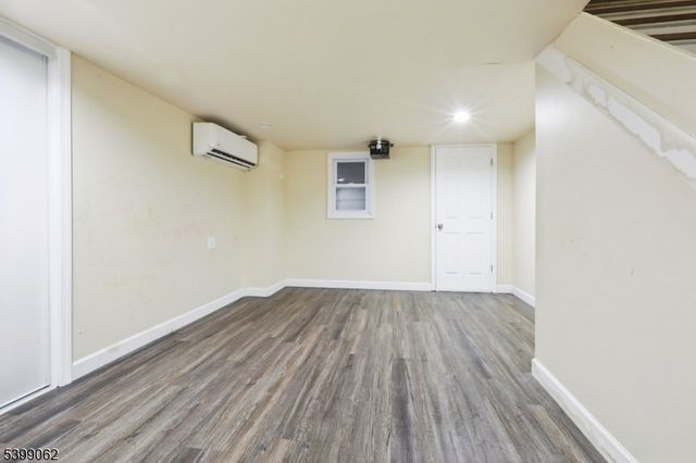 822 Pompton Ave 2, Cedar Grove Twp., NJ 07009