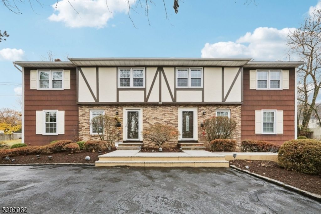 822 Pompton Ave 2, Cedar Grove Twp., NJ 07009