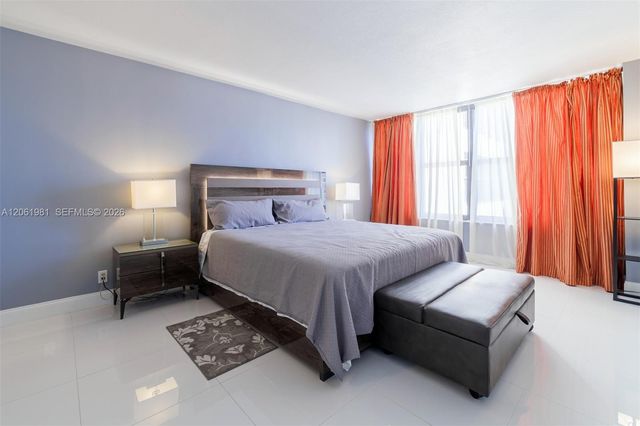 2500 Parkview Drive 1117, Hallandale Beach, FL 33009
