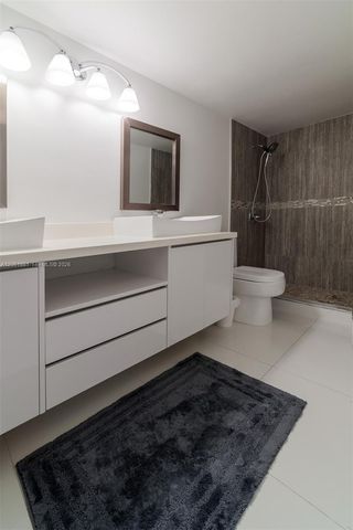 2500 Parkview Drive 1117, Hallandale Beach, FL 33009