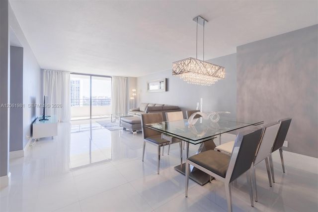 2500 Parkview Drive 1117, Hallandale Beach, FL 33009