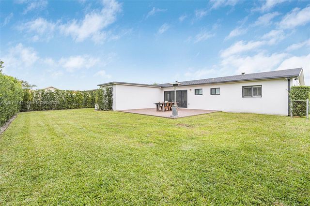 5210 SW 128th Court, Miami, FL 33175
