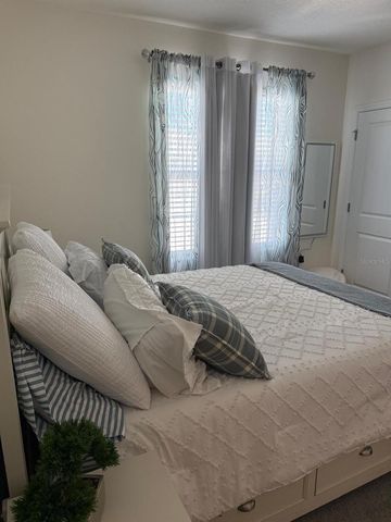 32364 TURTLE GRACE LOOP, Wesley Chapel, FL 33545