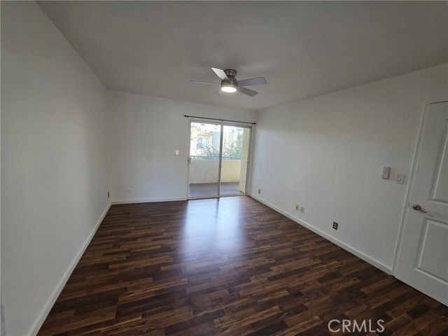 7800 Topanga Canyon 303, Canoga Park (los Angeles), CA 91304