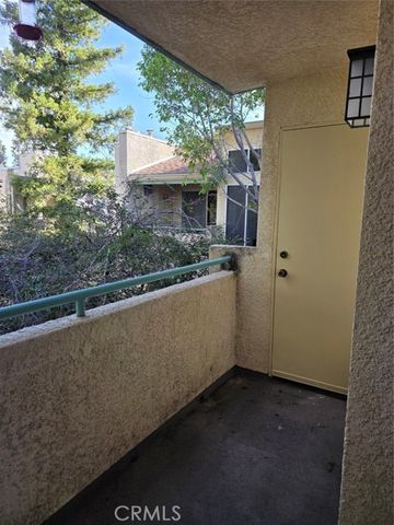 7800 Topanga Canyon 303, Canoga Park (los Angeles), CA 91304