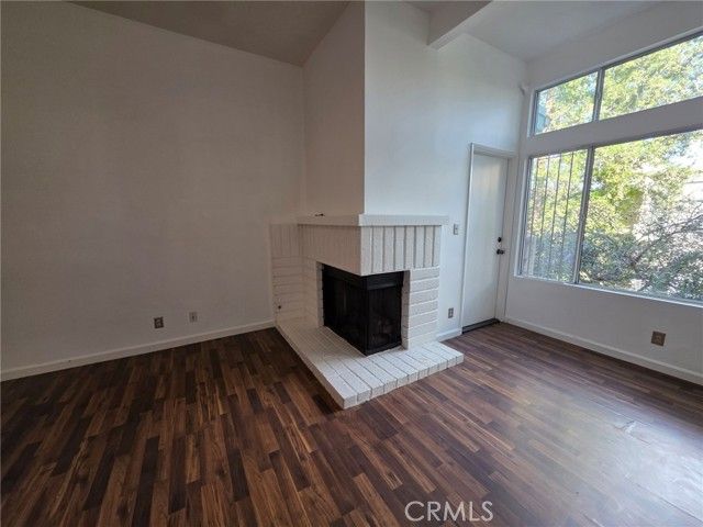 7800 Topanga Canyon 303, Canoga Park (los Angeles), CA 91304